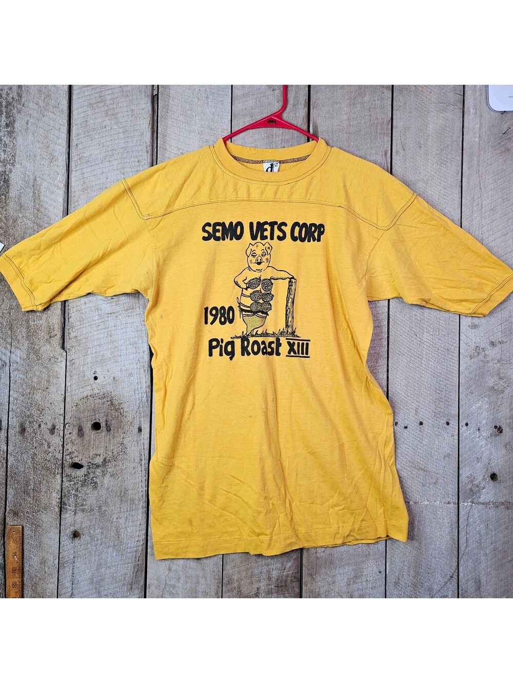 Vintage 1980 SEMO Vets Corp Pig Roast XIII T Shirt Yellow XL Single Stitch